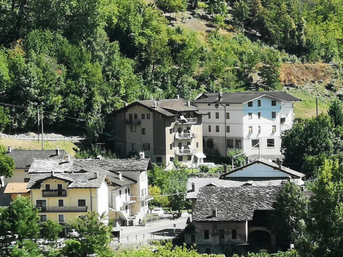 Gio Appartamenti Vacanze Aymavilles Luaran gambar