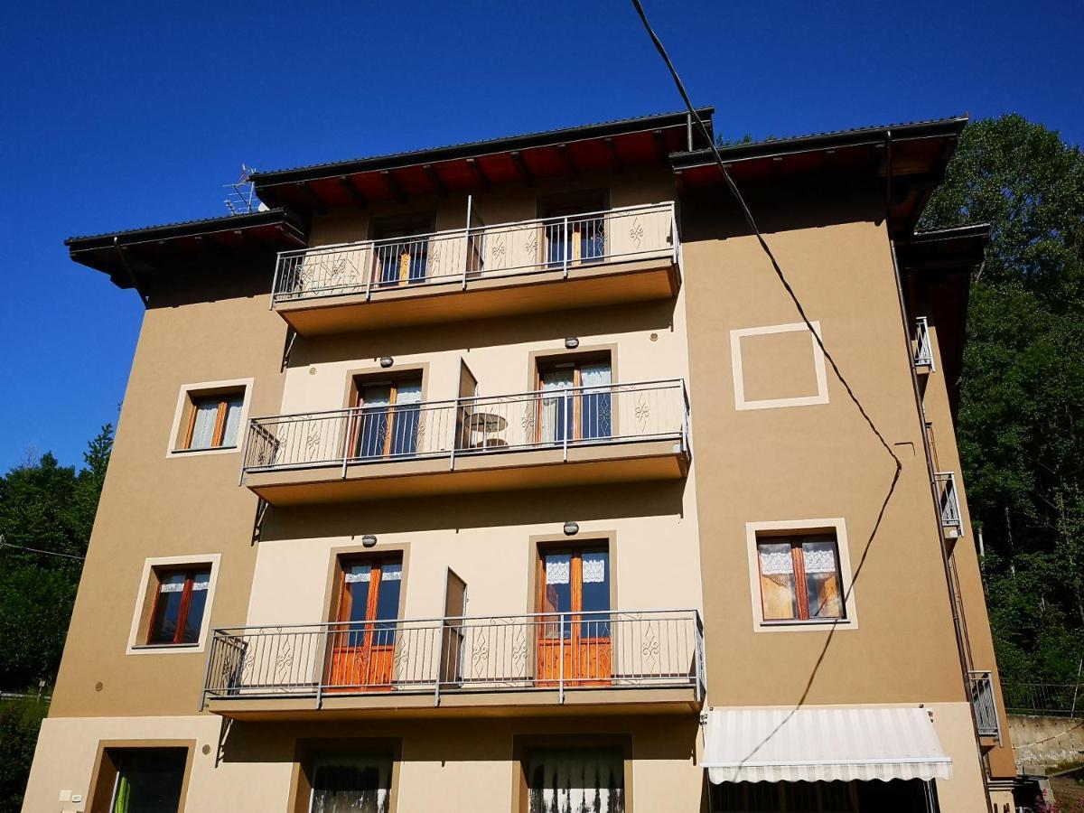 Gio Appartamenti Vacanze Aymavilles Luaran gambar